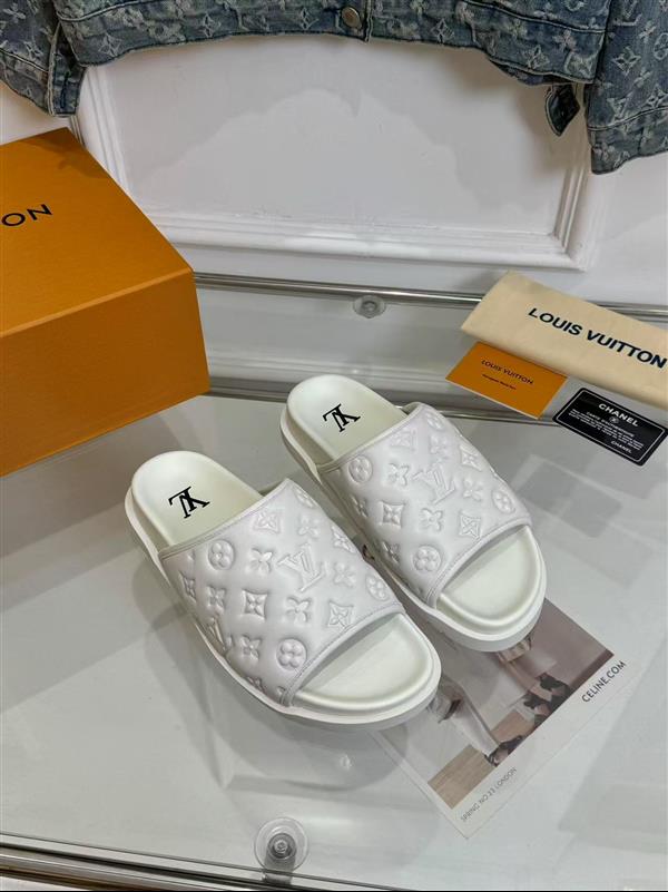 20251128184545403 220